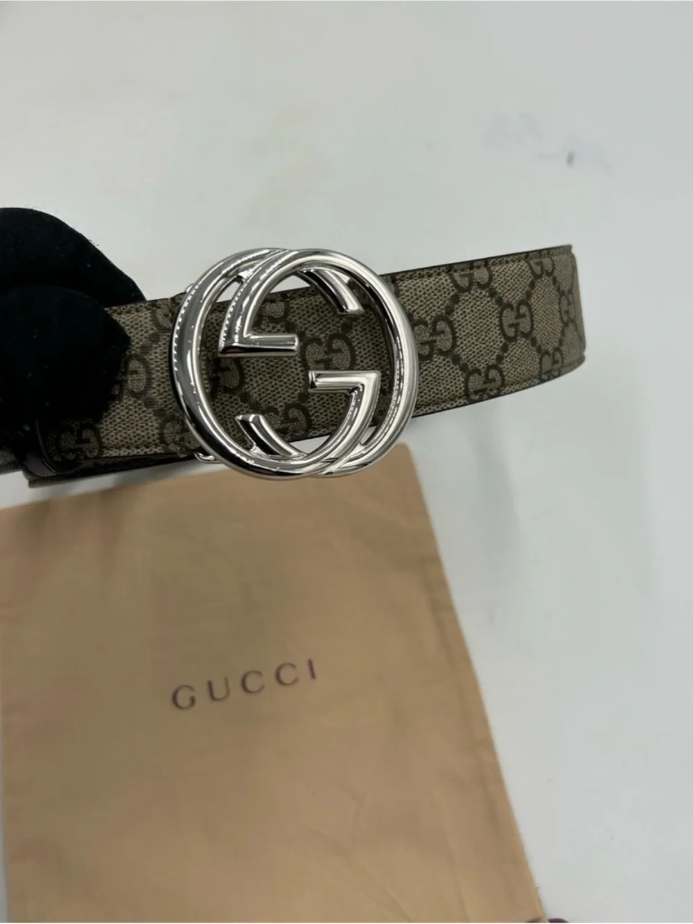 Men's Gucci GG Supreme belt interlocking G buckle size 80/32 inches made Italy